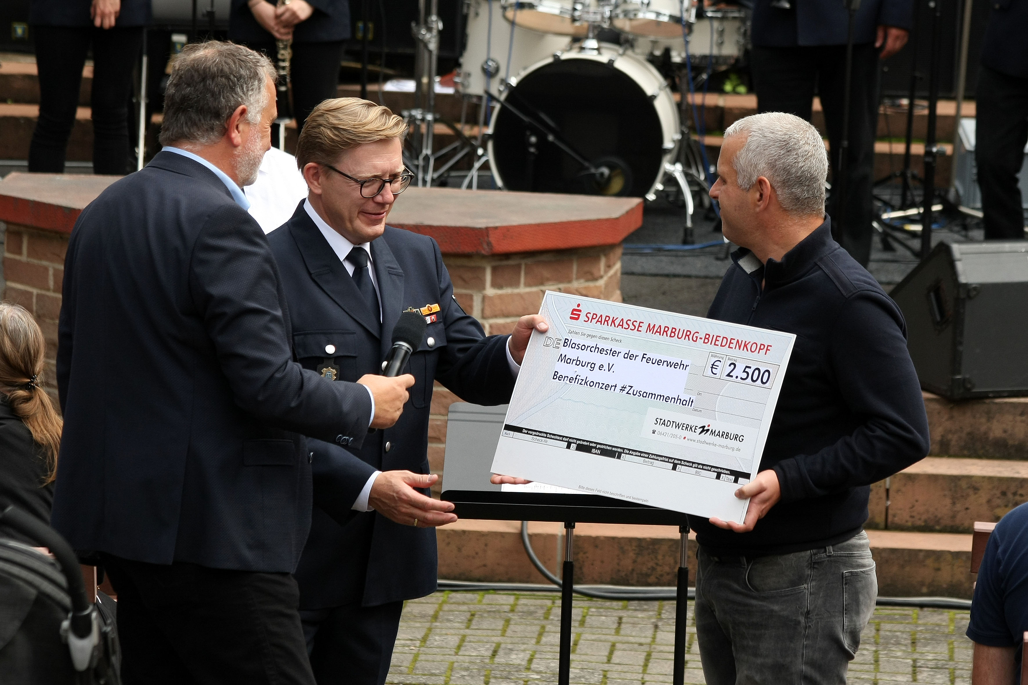 #Zusammenhalt - das Benefizkonzert der Marburger Feuerwehr